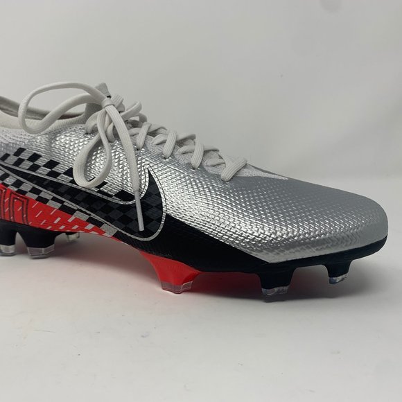 80. Nike Mercurial Vapor 13 Academy REVIEW YouTube